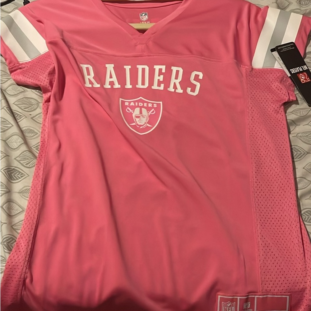 New Raiders Girl’s Large Pink Jersey Derek Carr #4 - NFL Breast Cancer Awareness